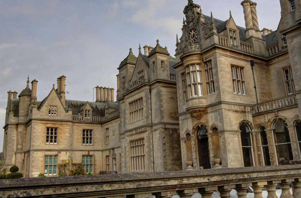 Stoke Rochford Hall Grantham Kültér fotó